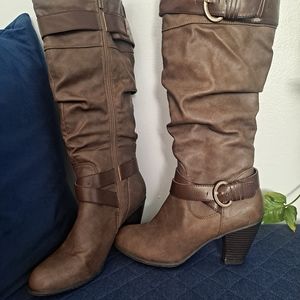 JAZZY WOMEN BOOTS with HEEL